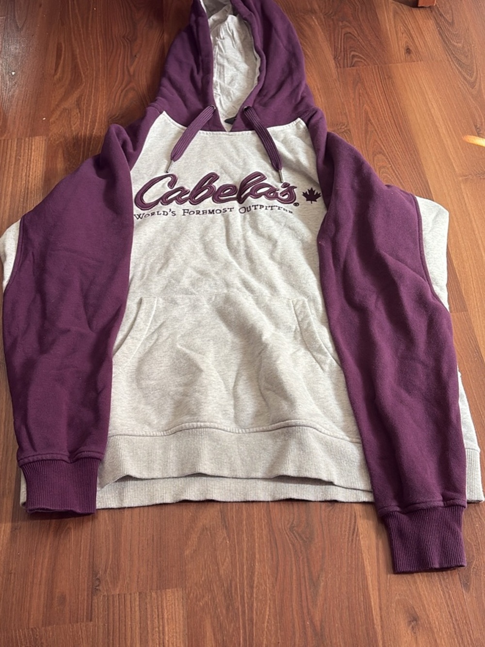 Cabela's Two-Tone Hooded Pullover in Light Gray and Plum